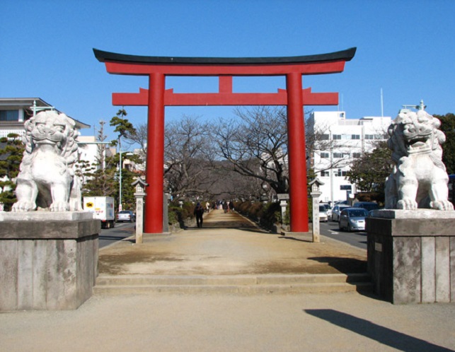 鶴岡八幡宮の狛犬